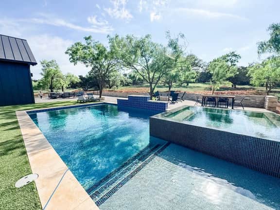 Estate & Sunday House at The Sanctuary - Image 5