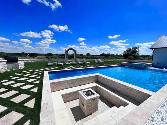 The Villa at Fredericksburg - Image 2